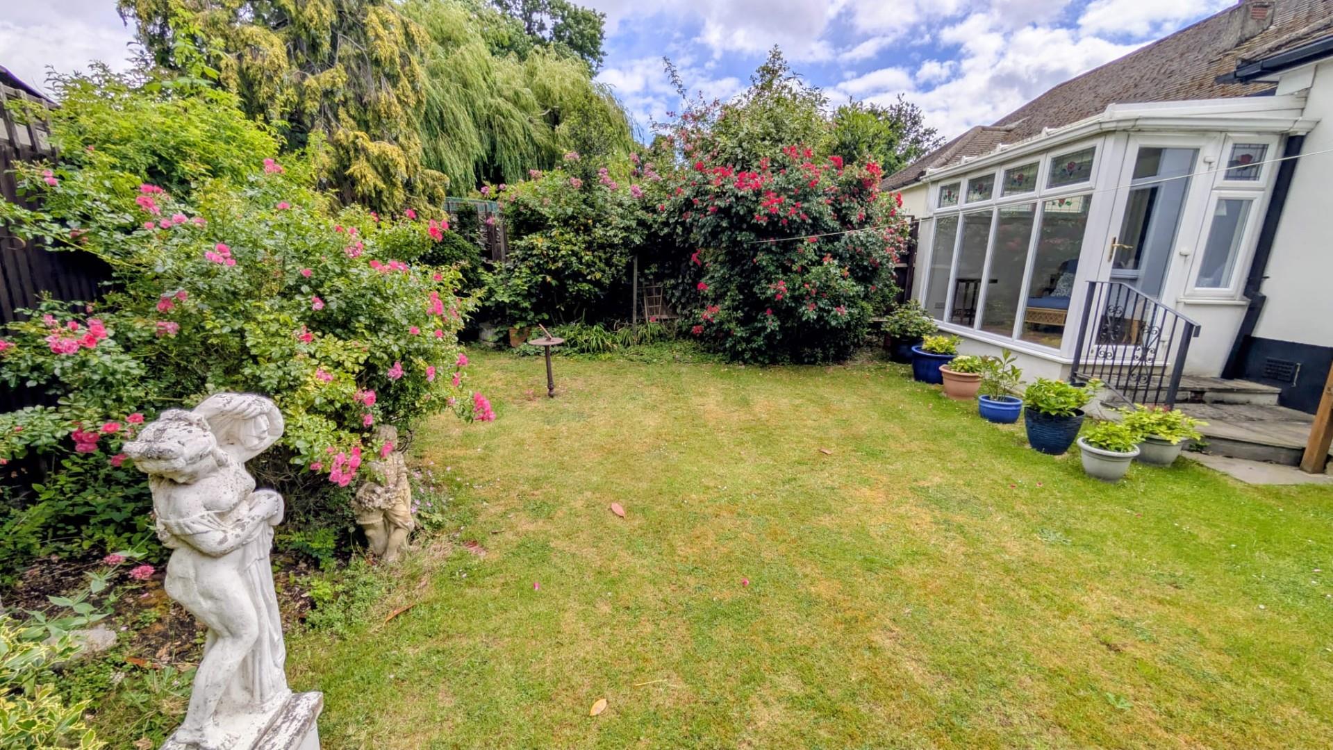 Copthall Gardens, Mill Hill, NW7, London